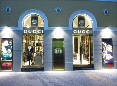 Negozi Gucci Napoli, punti vendita, dove acquistare Gucci a Napoli